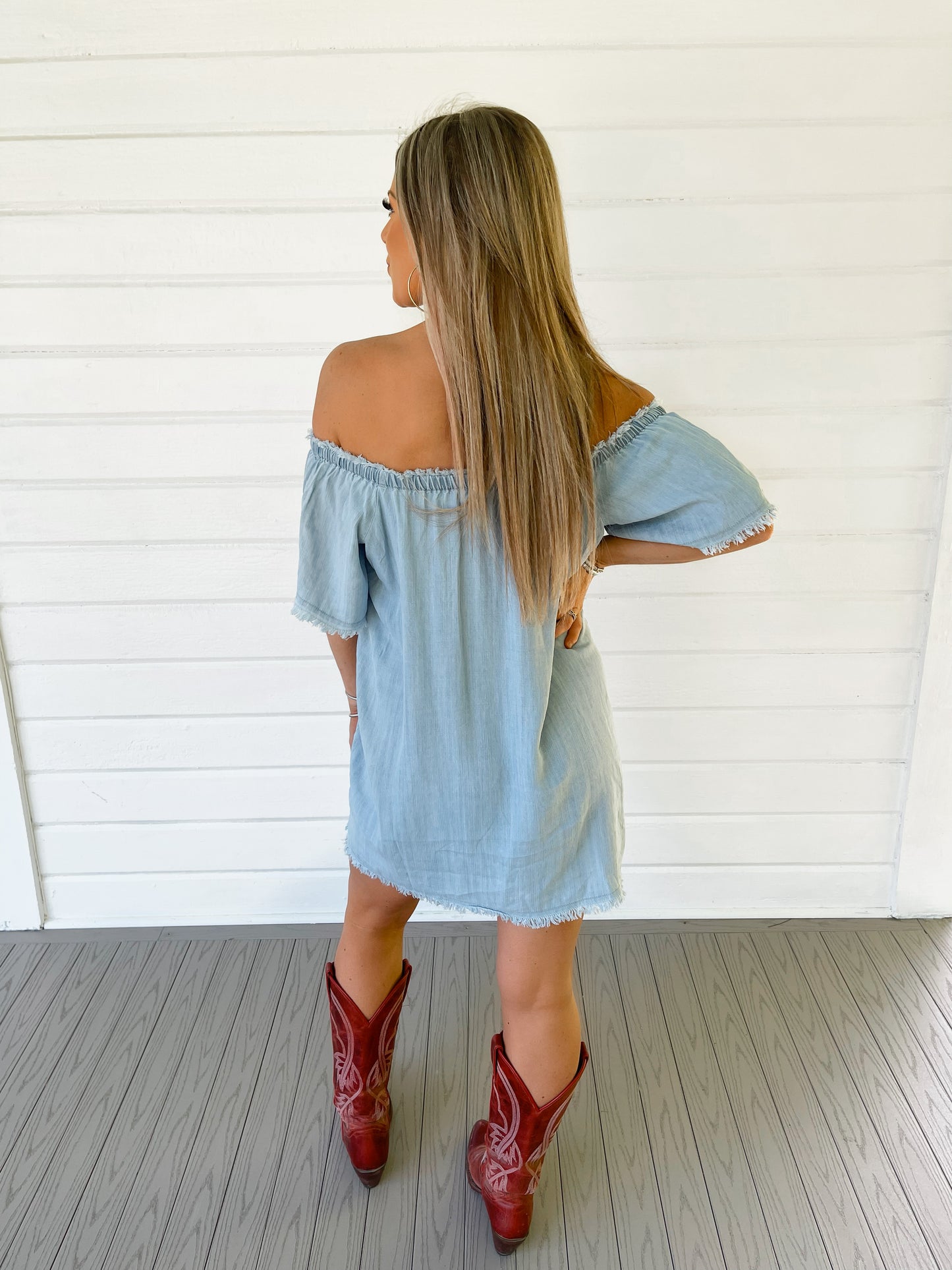 OFF THE SHOULDER DENIM DRESS